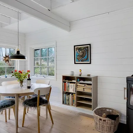 Charming With Annex In The Scenic Handrup Hills